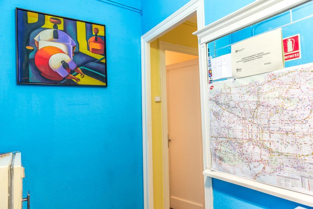 Hostel Turistic Castell Barcelona Zewnętrze zdjęcie