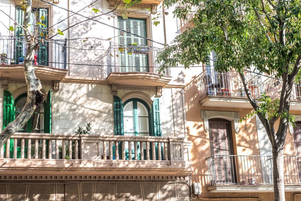Hostel Turistic Castell Barcelona Zewnętrze zdjęcie