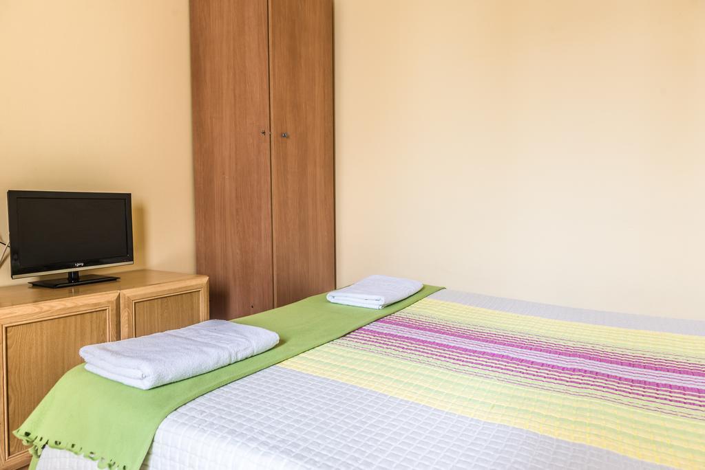 Hostel Turistic Castell Barcelona Zewnętrze zdjęcie